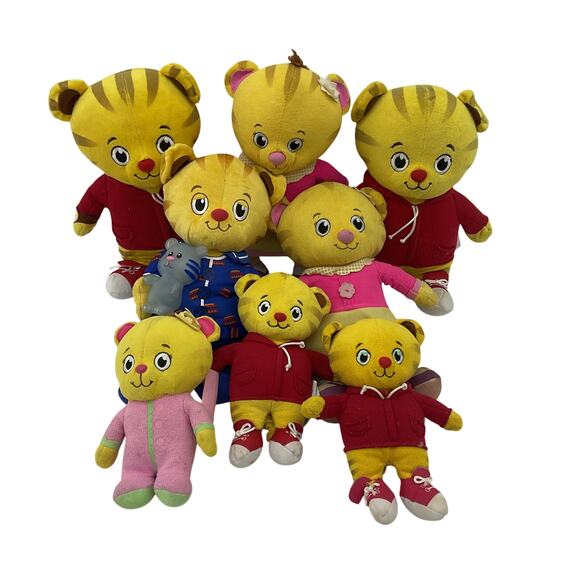 Mr Rogers Daniel Tiger Neighborhood Mixed Stuffed Dolls Plush Preowned LOT 3 lbs - Picture 1 of 8